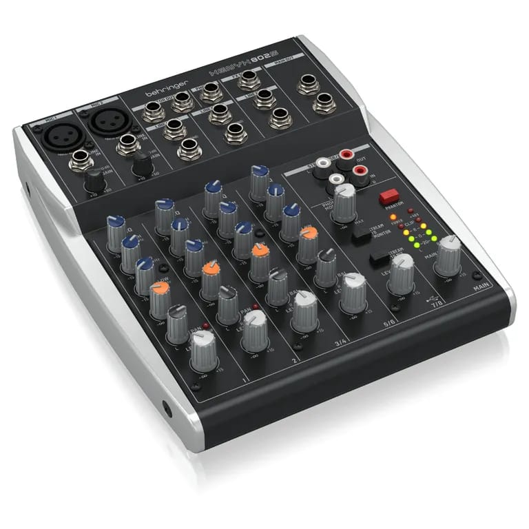Mezclador Behringer Xenyx 802S con Interfaz USB
